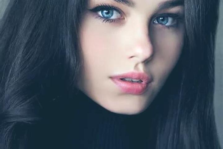 Kinsley, 30, a black dark-eyed european companion based in Teverola. Offering Dinner Date, Roleplay, Deep French Kissing, BDSM. Available for incall and outc...