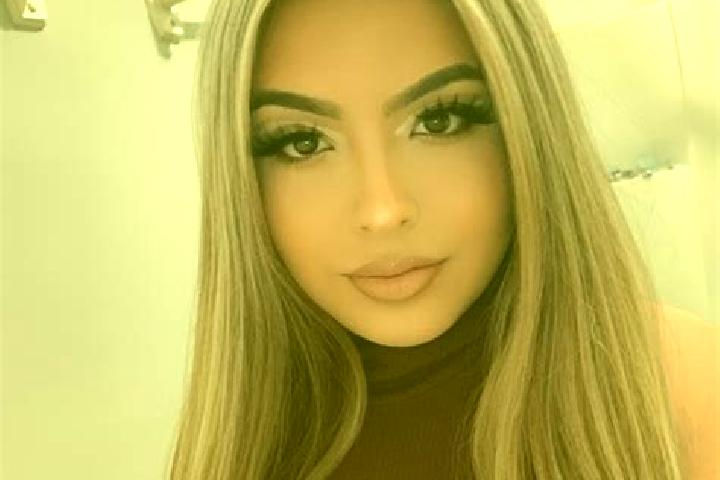 Kinsley, 30, a blonde amber-eyed latina companion based in Storrs. Offering Fetish, Roleplay, Massage, 69. Available for incall and outcall, day and evening ...
