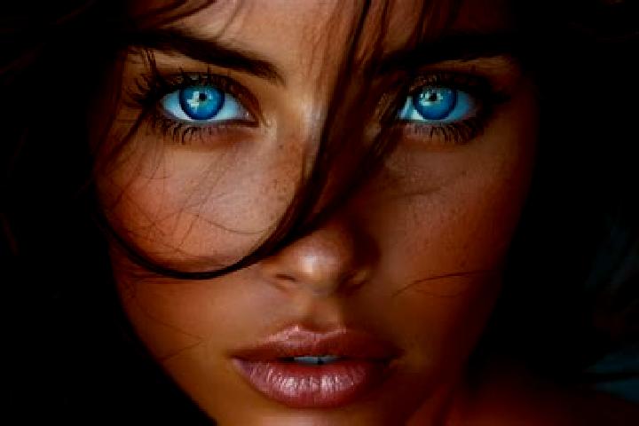 Kinsley, 30, a red blue-eyed middle eastern companion based in La Baussaine. Offering Erotic Massage, Massage, Fetish. Available for incall and outcall, day ...