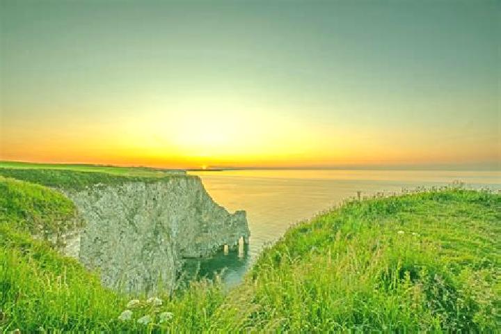 Kinsley, 30 — Escort in Bempton, United Kingdom