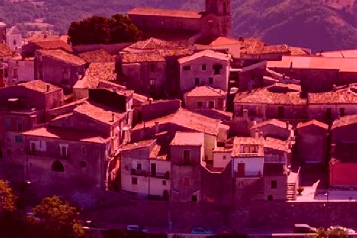 Kinsley, 30 — Escort in Fornelli, Italy