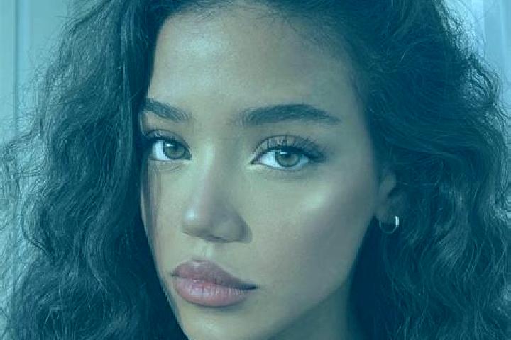 Kinsley, 31, a black brown-eyed mediterranean companion based in Burlesti. Offering CIM, Couples, Party Girl. Available for incall and outcall, day and eveni...