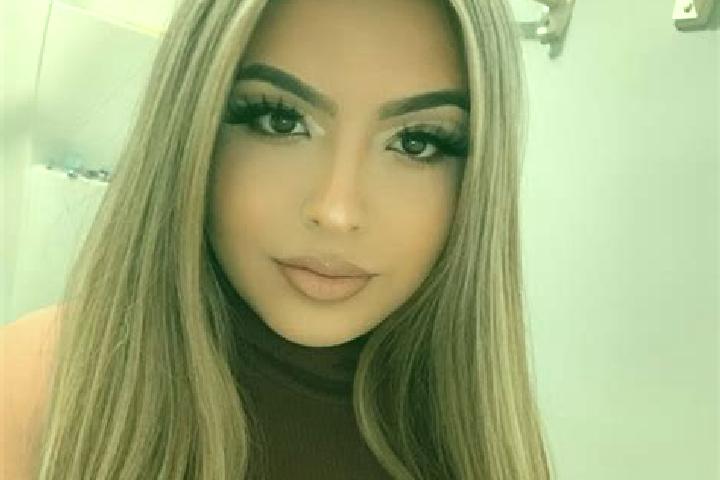 Kinsley, 31, a blonde grey-eyed latina companion based in Borgarello. Offering OWO, Travel Companion, Fetish. Available for incall and outcall, overnight boo...