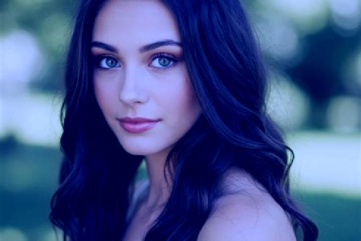 Kinsley, 31, a brunette hazel-eyed mixed companion based in Plugova. Offering Fetish, OWO, CIM. Available for incall and outcall, day and evening dates.