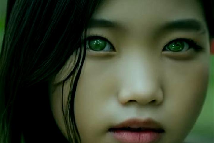 Kinsley, 31, a red green-eyed asian companion based in Woombah. Offering Domination, Erotic Massage, 69. Available for incall and outcall, overnight bookings...
