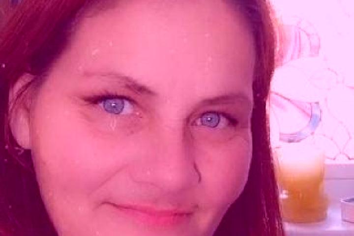 Kinsley, 31, a red grey-eyed slavic companion based in Reichenthal. Offering Party Girl, Fetish, Tantra, OWO. Available for incall and outcall, day and eveni...