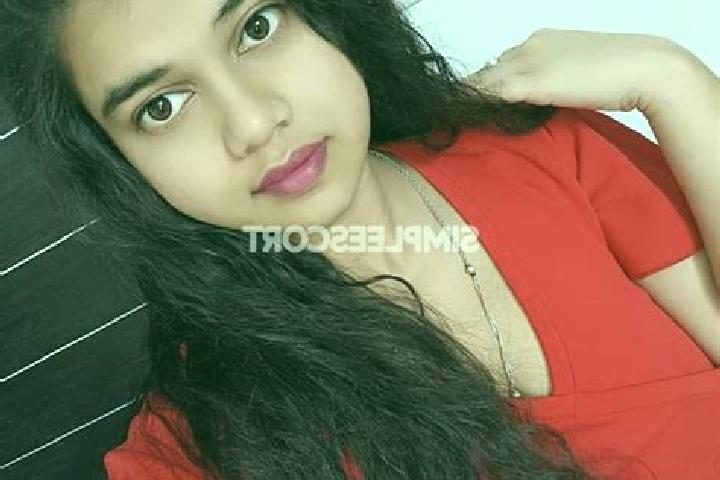 Kinsley, 31 — Escort in Anantapur, India