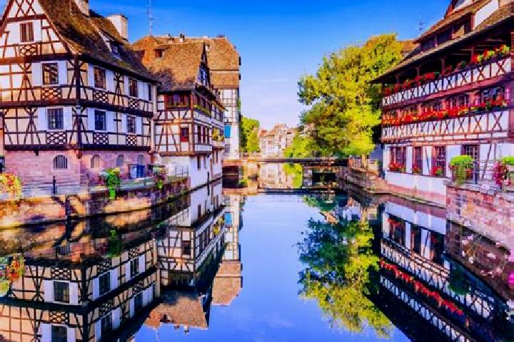 Kinsley, 31 — Escort in Fouillard, France