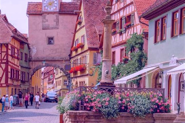 Kinsley, 31 — Escort in Malsch, Germany