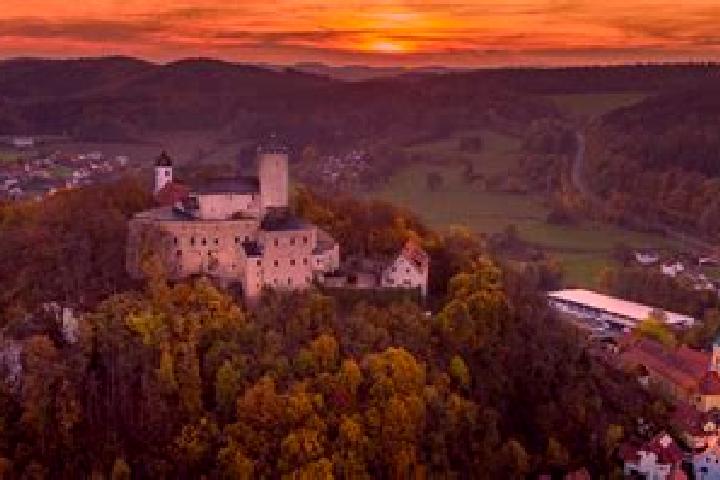 Kinsley, 31 — Escort in Waldhof-Falkenstein, Germany