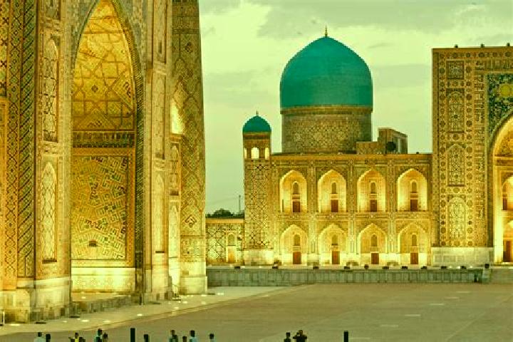 Kinsley, 32 — Escort in Chelak, Uzbekistan