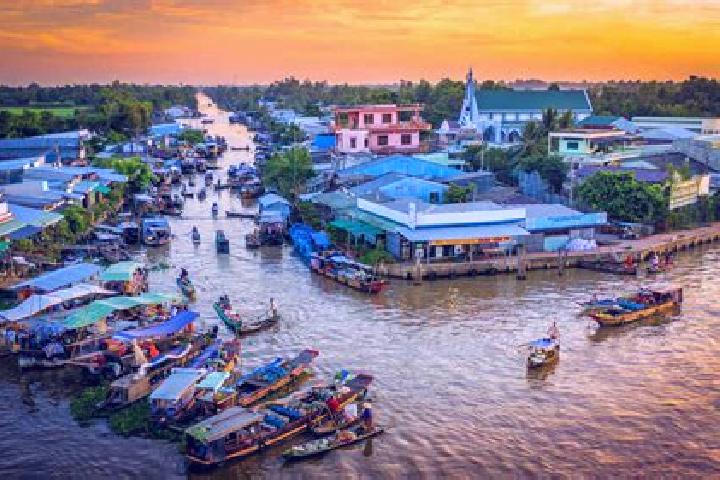 Kinsley, 32 — Escort in Duy Xuyen, Vietnam