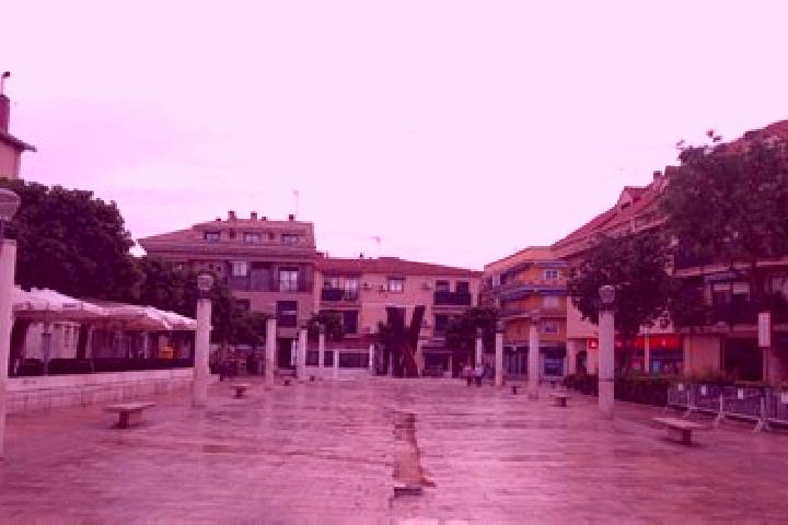 Kinsley, 32 — Escort in Velilla de Jiloca, Spain