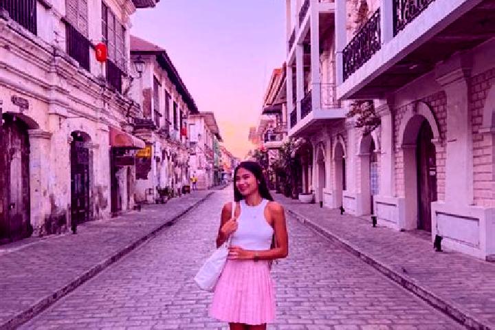 Kinsley, 32 — Escort in Vigan, Philippines