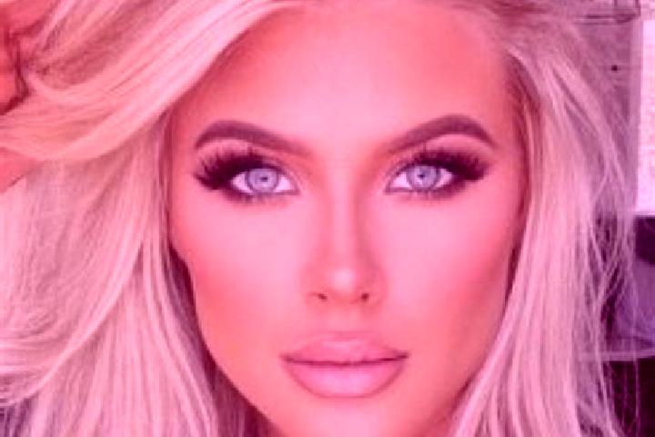 Kinsley, 33, a platinum blonde grey-eyed indian companion based in Tominhao. Offering OWO, BDSM, Travel Companion, Erotic Massage. Available for incall and o...