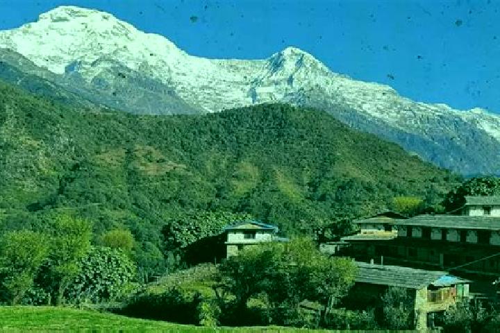 Kinsley, 33 — Escort in Bhattarai Danda, Nepal