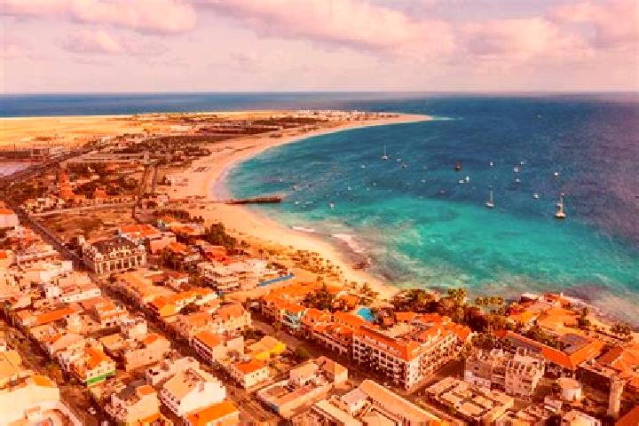 Kinsley, 33 — Escort in Cabo da Ribeira, Cape Verde