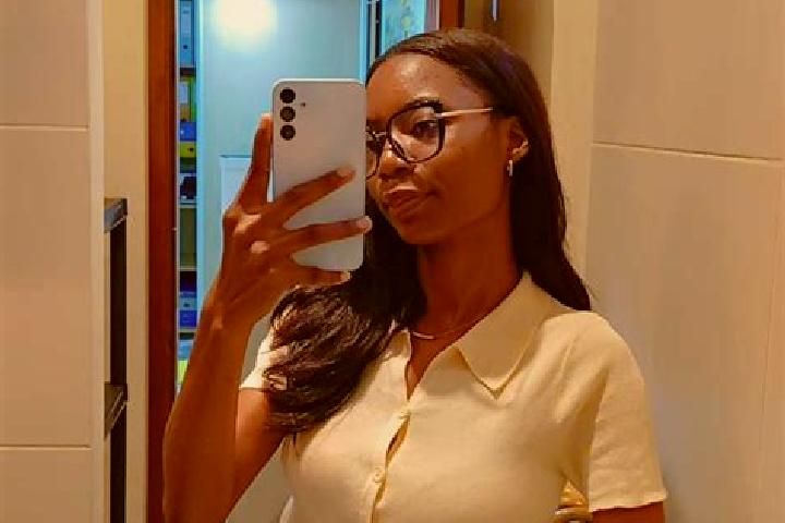 Kinsley, 33 — Escort in Calucinga, Angola