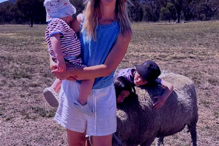 Kinsley, 33 — Escort in Cooks Gap, Australia