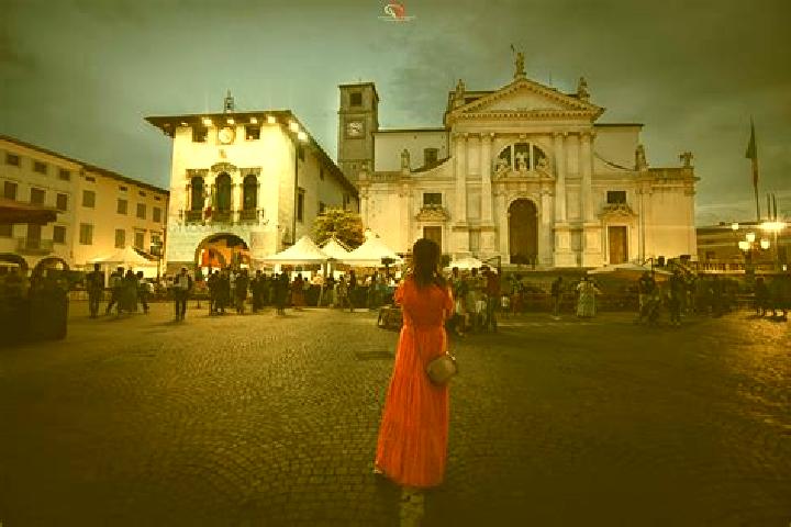 Kinsley, 33 — Escort in Via Pastrengo, Italy