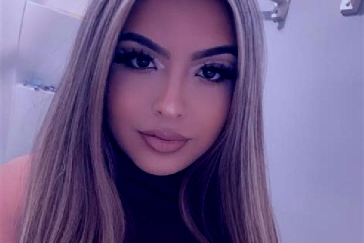 Kinsley, 34, a blonde dark-eyed latina companion based in Ust -Karsk. Offering BDSM, Dinner Date, CIM. Available for incall and outcall, overnight bookings a...