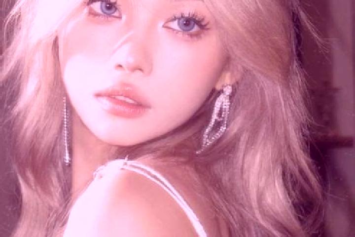Kinsley, 34, a blonde grey-eyed asian companion based in Capetinga. Offering Travel Companion, Dinner Date, A-Level. Available for incall and outcall, day an...