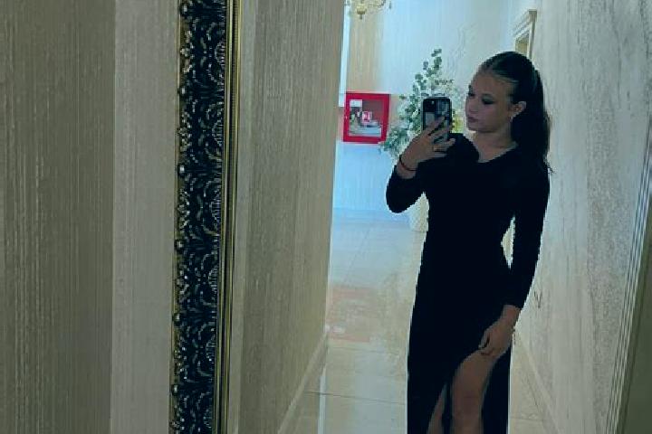 Kinsley, 34 — Escort in Grebenisu de Campie, Romania
