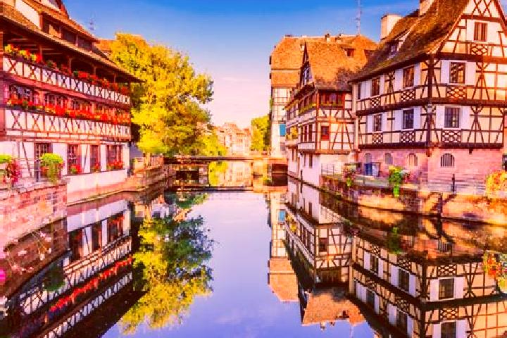 Kinsley, 34 — Escort in Mongauzy, France