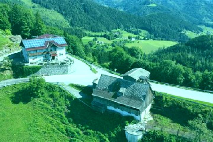 Kinsley, 34 — Escort in Piberegg, Austria