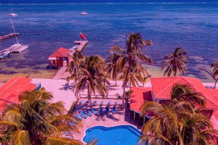 Kinsley, 34 — Escort in San Miguel, Belize