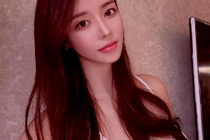 Kinsley, 34 — Escort in Tuanzhou, China