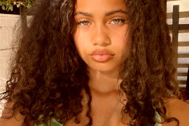 Kinsley, 35, a black green-eyed mixed companion based in Cornesti. Offering Striptease, Duos, Girlfriend Experience. Available for incall and outcall, overni...