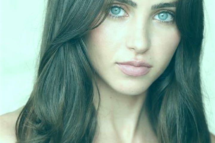 Kinsley, 35, a brunette amber-eyed ebony companion based in Freiensteinau. Offering Dinner Date, 69, Girlfriend Experience, Striptease. Available for incall ...