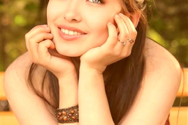 Kinsley, 35, a red blue-eyed asian companion based in Voulmentin. Offering Couples, Girlfriend Experience, Tantra, Domination, Duos. Available for incall and...