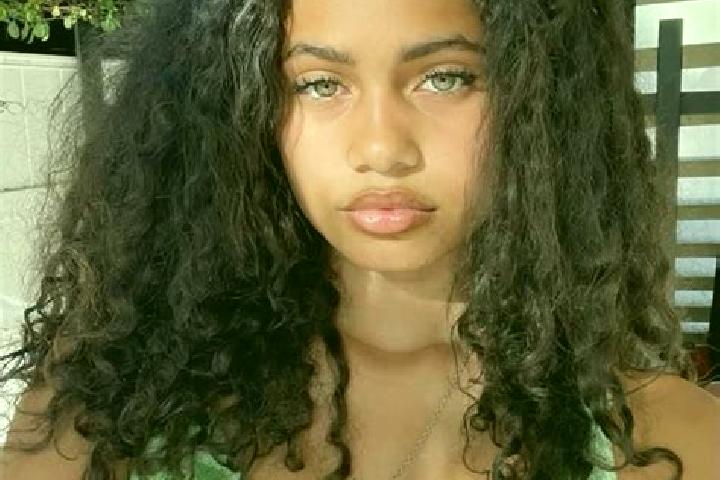 Kinsley, 35, a red green-eyed mixed companion based in Graaff Reinet. Offering Domination, Striptease, Couples, Girlfriend Experience. Available for incall a...