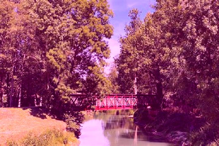 Kinsley, 35 — Escort in Boissey-le-Chatel, France