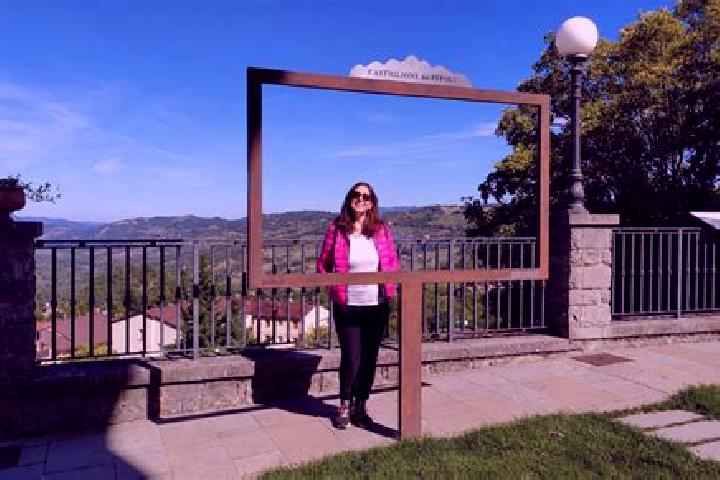 Kinsley, 35 — Escort in Castiglione dei Pepoli, Italy