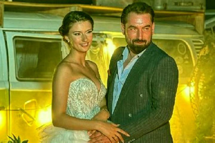 Kinsley, 35 — Escort in Emirler, Turkey