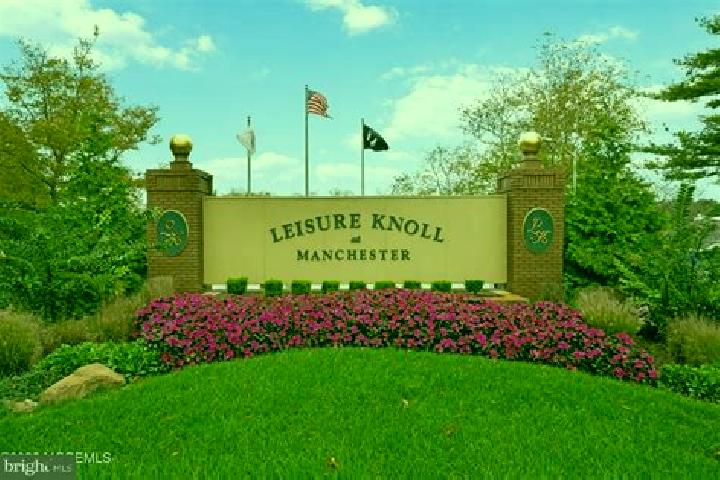 Kinsley, 35 — Escort in Leisure Knoll, United States