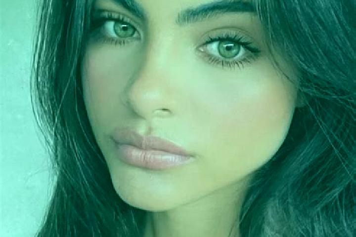 Kinsley, 36, a black hazel-eyed latina companion based in Ambriz. Offering Roleplay, Massage, 69. Available for incall and outcall, overnight bookings availa...