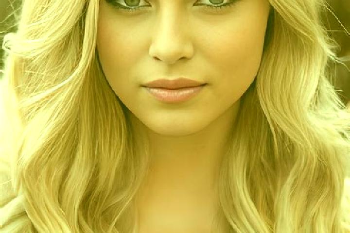 Kinsley, 36, a blonde brown-eyed asian companion based in Muereasca de Sus. Offering Prostate Massage, Travel Companion, Deep French Kissing, A-Level. Availa...