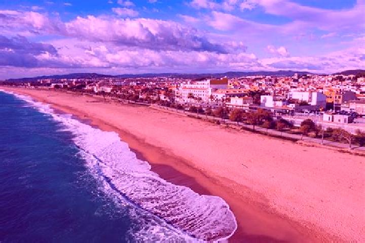 Kinsley, 36 — Escort in Malgrat de Mar, Spain