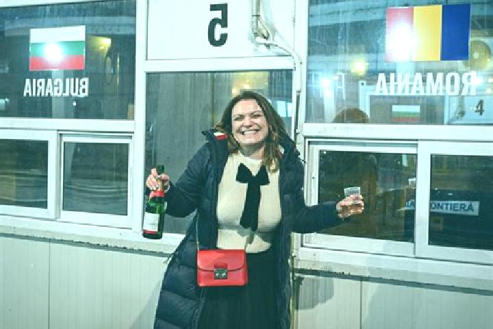 Kinsley, 36 — Escort in Radosi, Romania