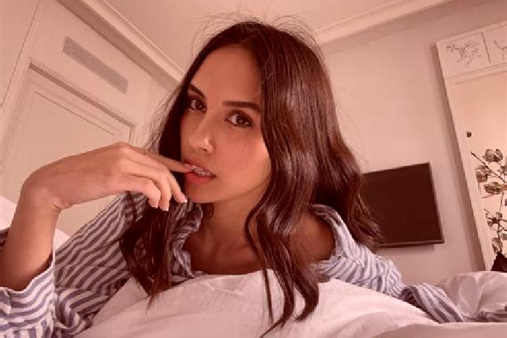 Kinsley, 37, a brunette amber-eyed asian companion based in Piperskaerr. Offering Prostate Massage, Massage, Travel Companion, Girlfriend Experience. Availab...