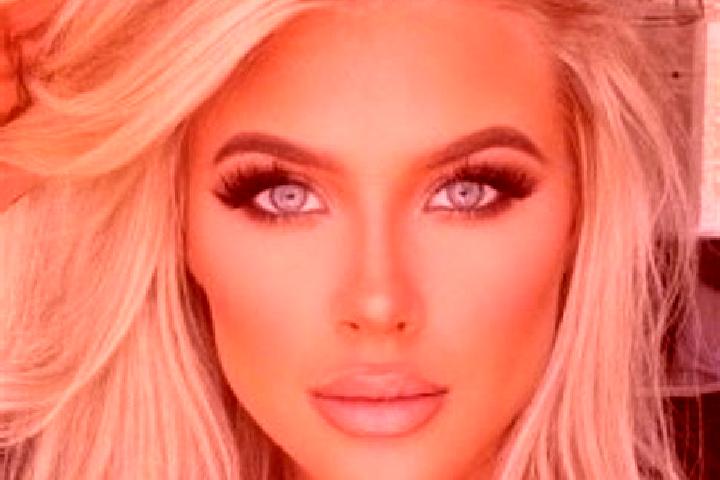 Kinsley, 37, a platinum blonde blue-eyed ebony companion based in Mala Skala. Offering CIM, Roleplay, Duos. Available for incall and outcall, overnight booki...