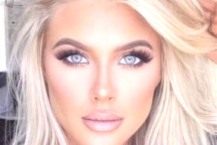 Kinsley, 37, a platinum blonde grey-eyed slavic companion based in Kryvushi. Offering Erotic Massage, Domination, Party Girl. Available for incall and outcal...