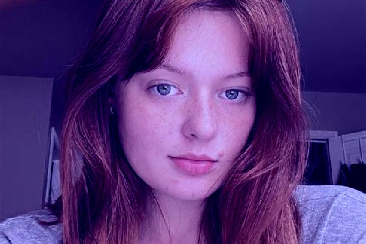 Kinsley, 37, a red grey-eyed european companion based in Molusca Heights. Offering Overnight, Girlfriend Experience. Available for incall and outcall, overni...