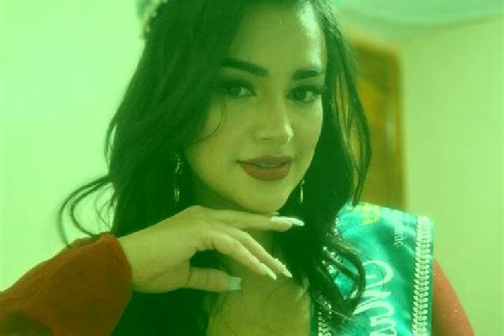 Kinsley, 37 — Escort in Sibilia, Guatemala