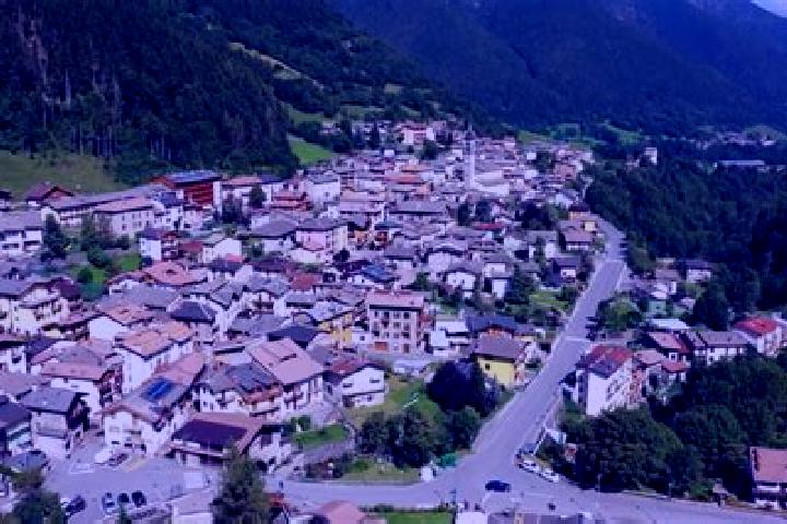 Kinsley, 37 — Escort in Vilminore di Scalve, Italy