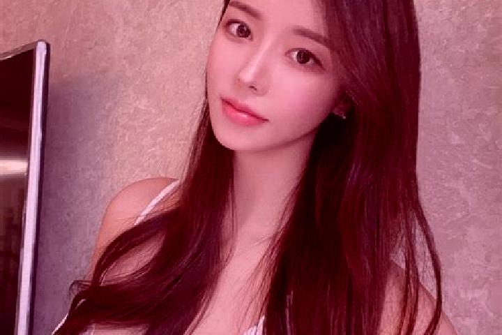 Kinsley, 37 — Escort in Wangmang, China